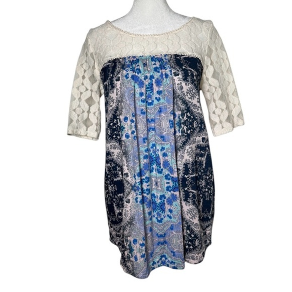 Anthropologie Akemi + Kin Top‎